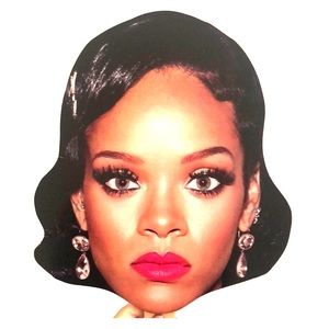 RIHANNA exclusive mask from her diamondball party